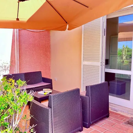 Accogliente Nel Con Piscina Apartamento *